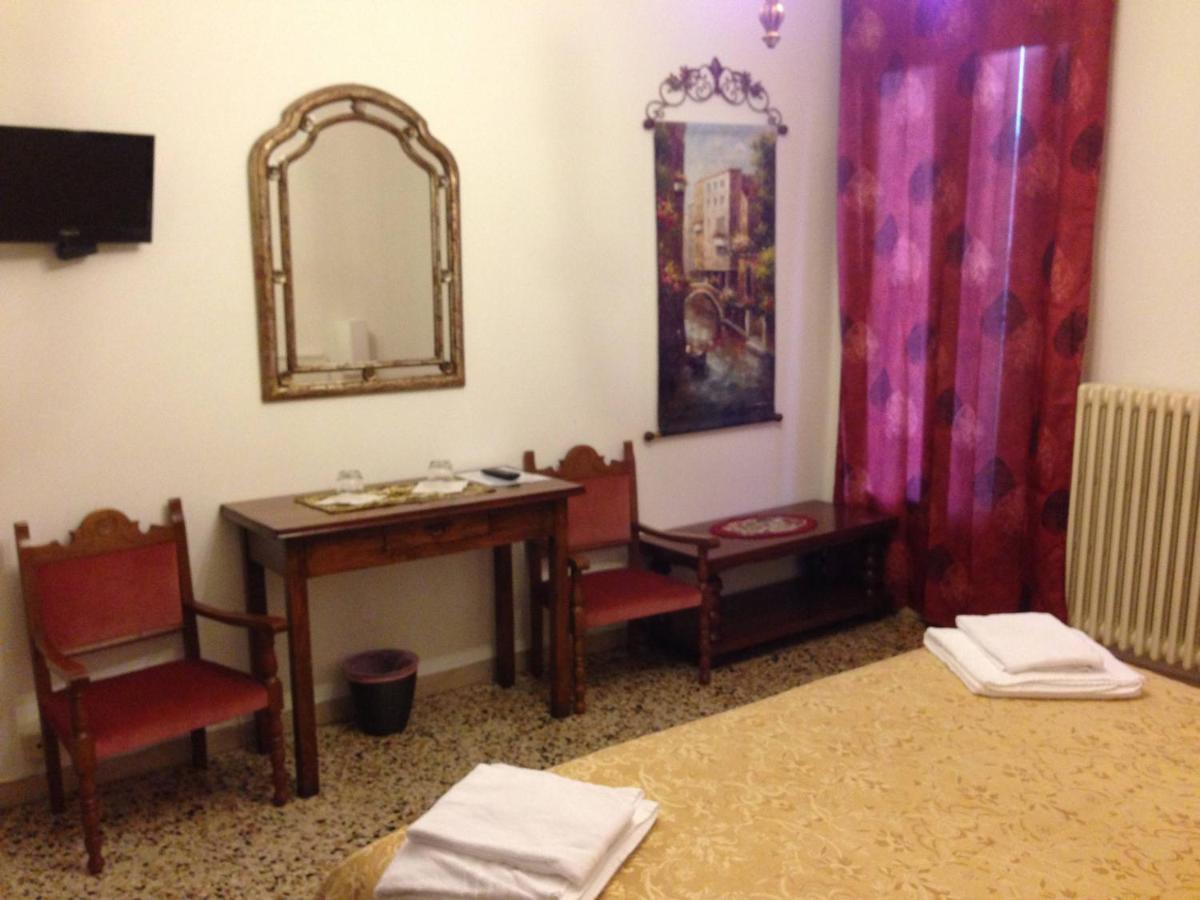 Casa Del Pozzo Hotell Venezia Eksteriør bilde